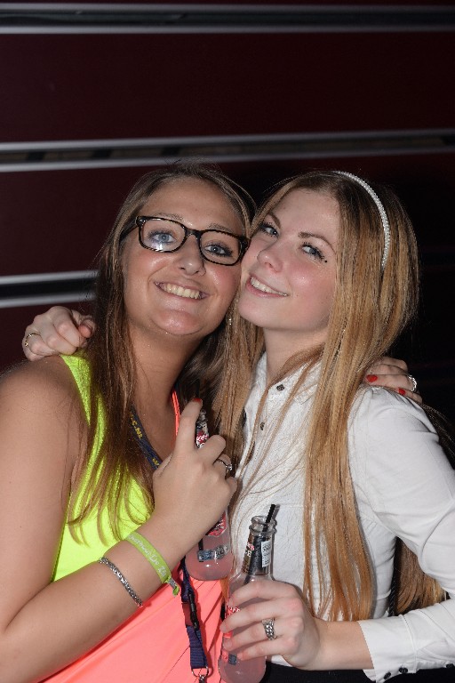 ../Images/Pixel party 156.jpg